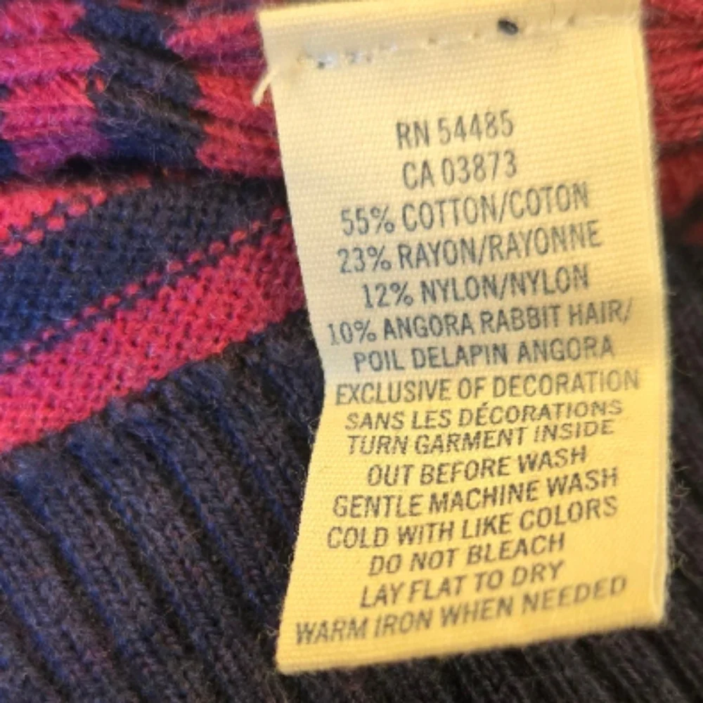 American Eagle Outfitters vintage sweater